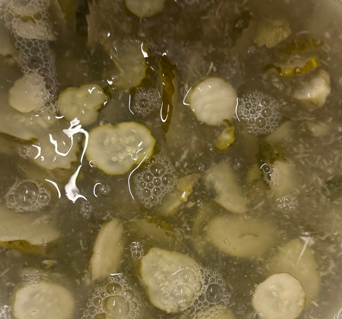 Horseradish Pickles: Zesty, Crisp & Peppery!